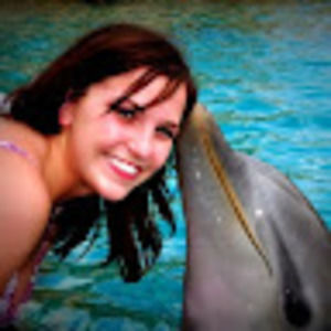 Meet your Posher, Caitlin